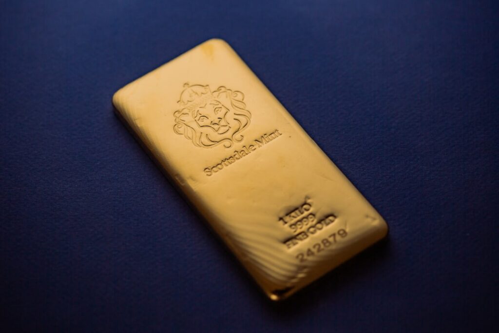 Professional Big Gold jewellery Hull