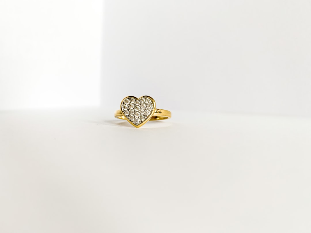Professional 9ct Gold Value Per Gram: Your Definitive Guide to Selling Gold in Hull at Big Gold Hull