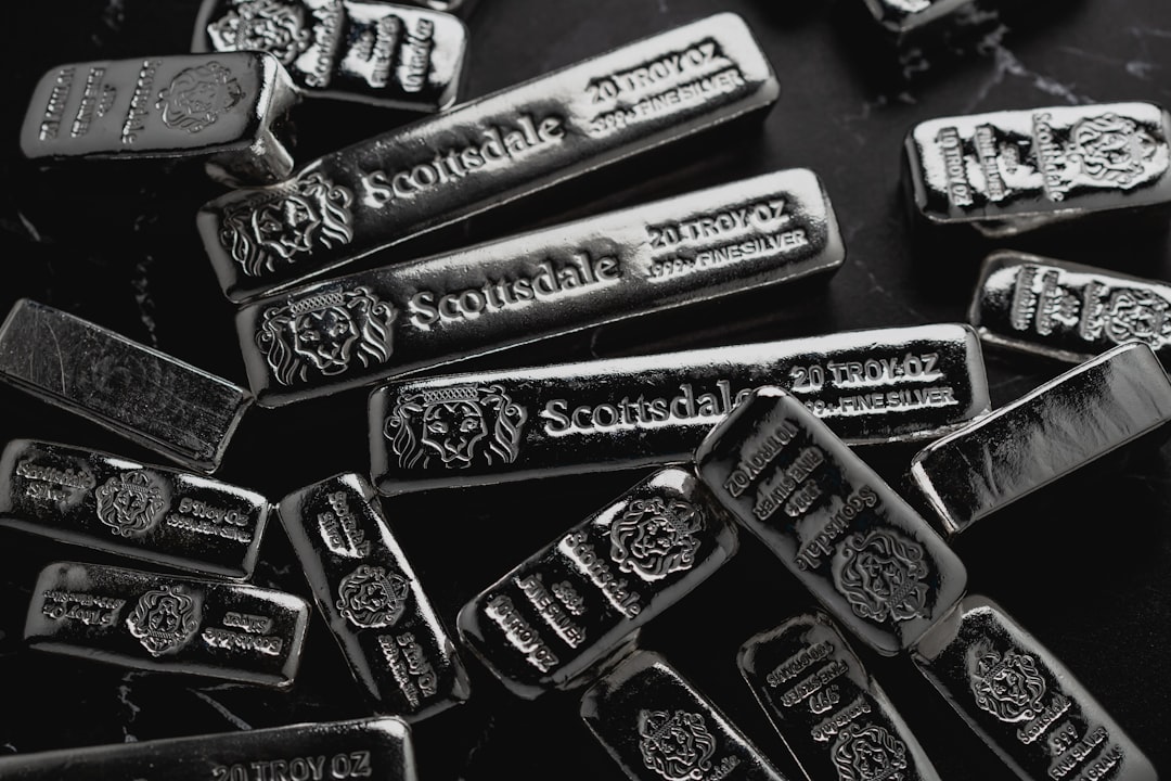 Professional Bullion by Post Buy Gold Silver Delivered to Your Door Big Gold Hull at Big Gold Jewellery in Hull. Visit 51 Jameson Street for live market pricing.