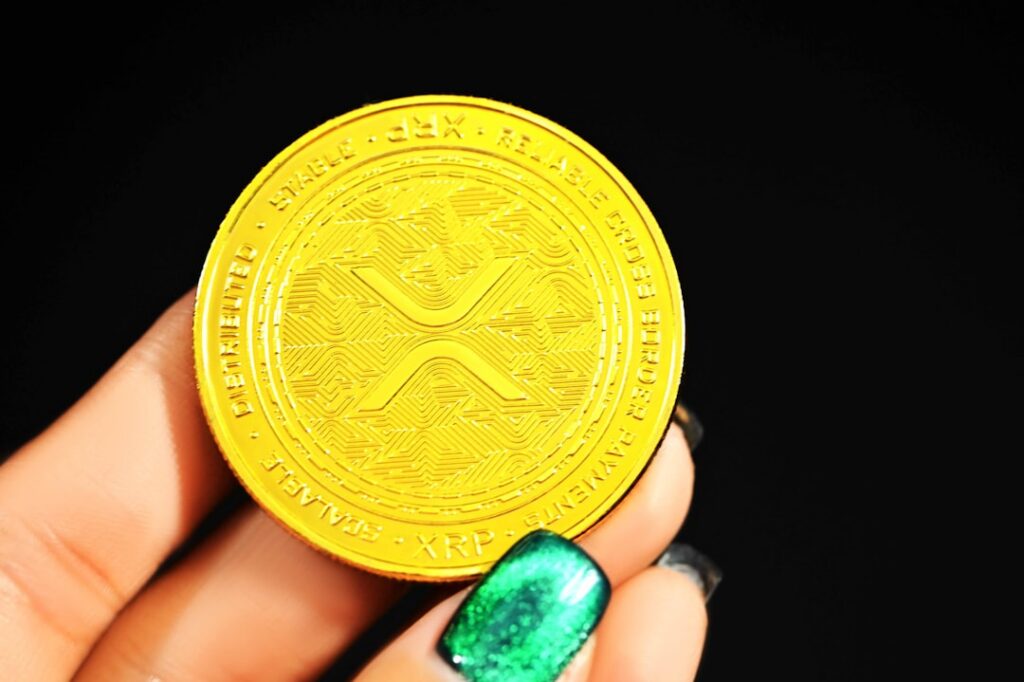 Professional Selling Silver & Coins in Hull? Get Today's Best Price (2026 Guide) at Big Gold Hull