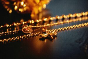 Professional Who Pays the Best Price for Gold in the UK? Your 2026 Guide to Selling Gold in Hull at Big Gold Hull